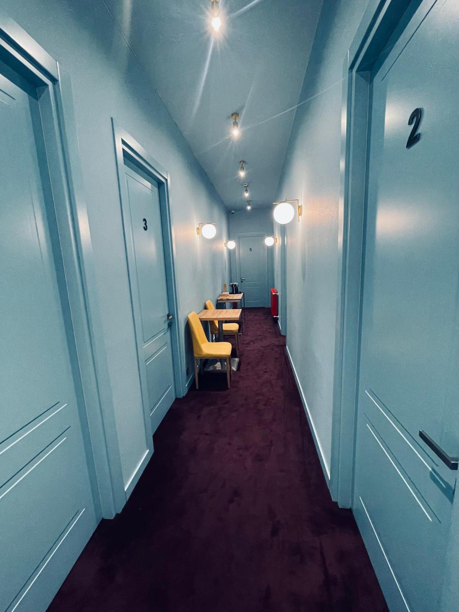 Freeze Inn ティビリシ エクステリア 写真