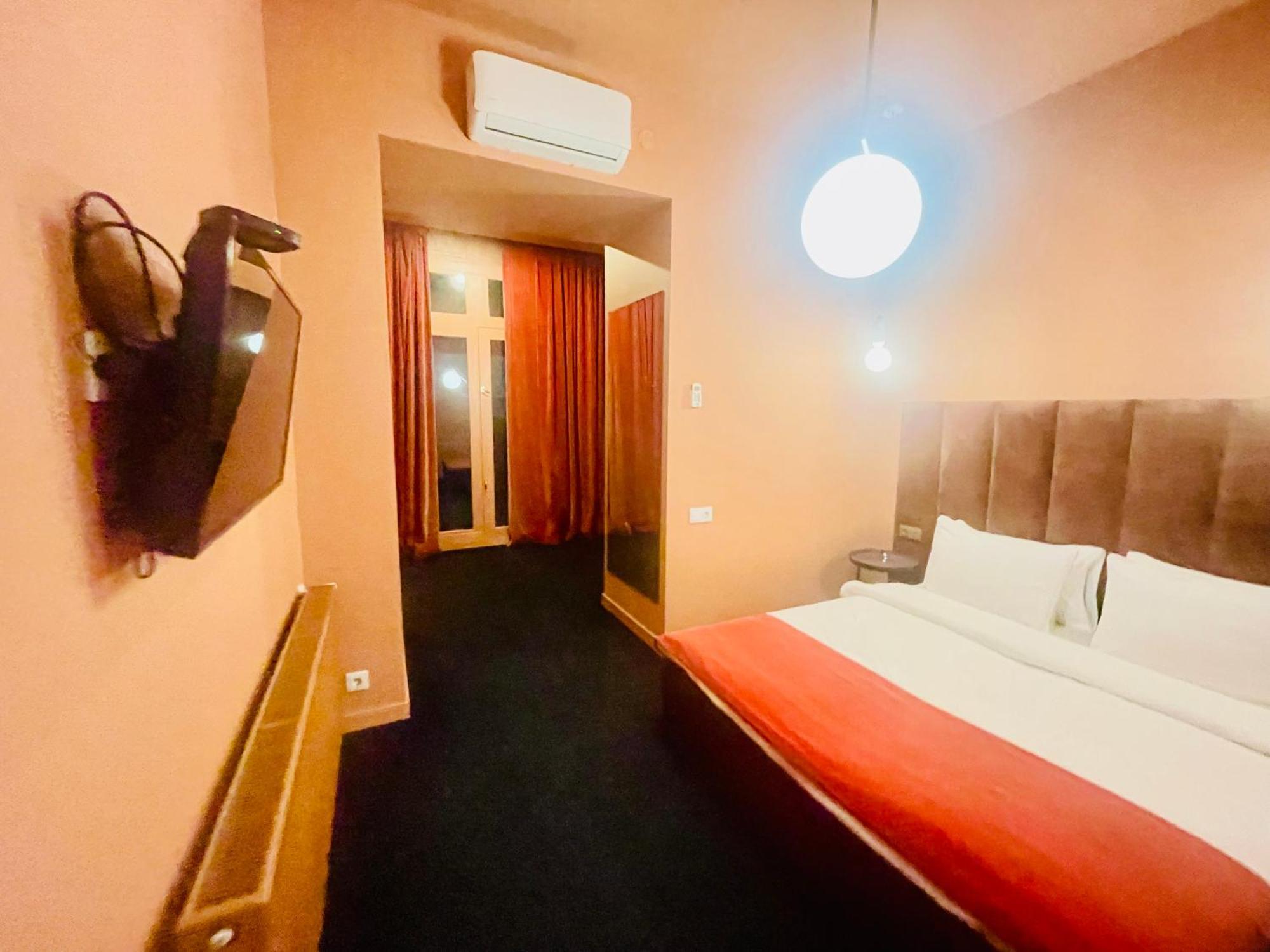 Freeze Inn ティビリシ エクステリア 写真